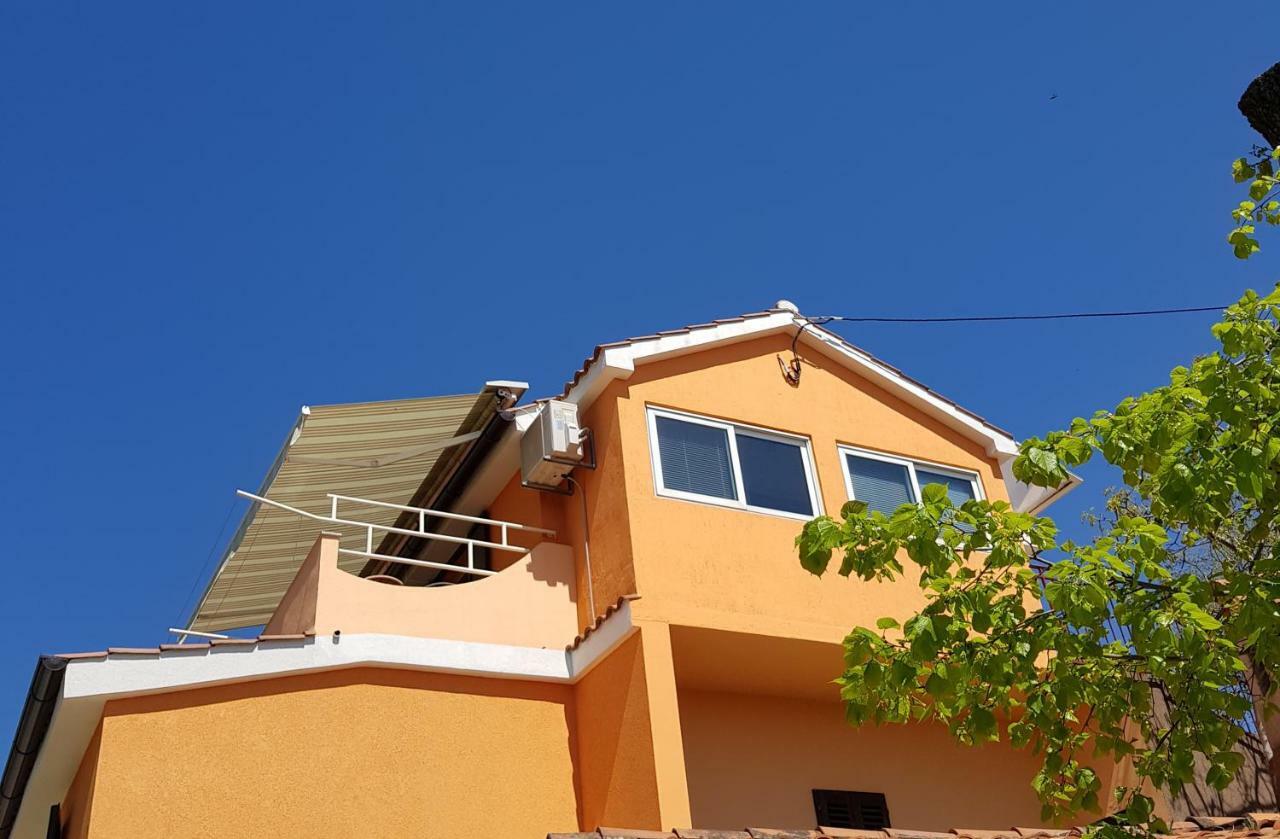 Diana Apartman Brsec Luaran gambar